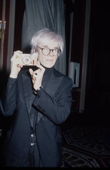 El artista Andy Warhol en 1980.