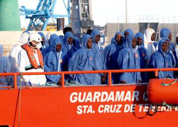 Two migrant children die on Mediterranean crossing to Spain