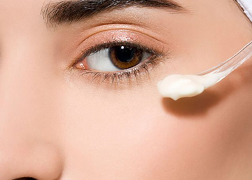 Cinco errores que cometes cuando te aplicas una crema hidratante