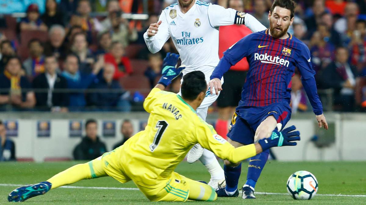 Messi ante Keylor Navas, en 2018.