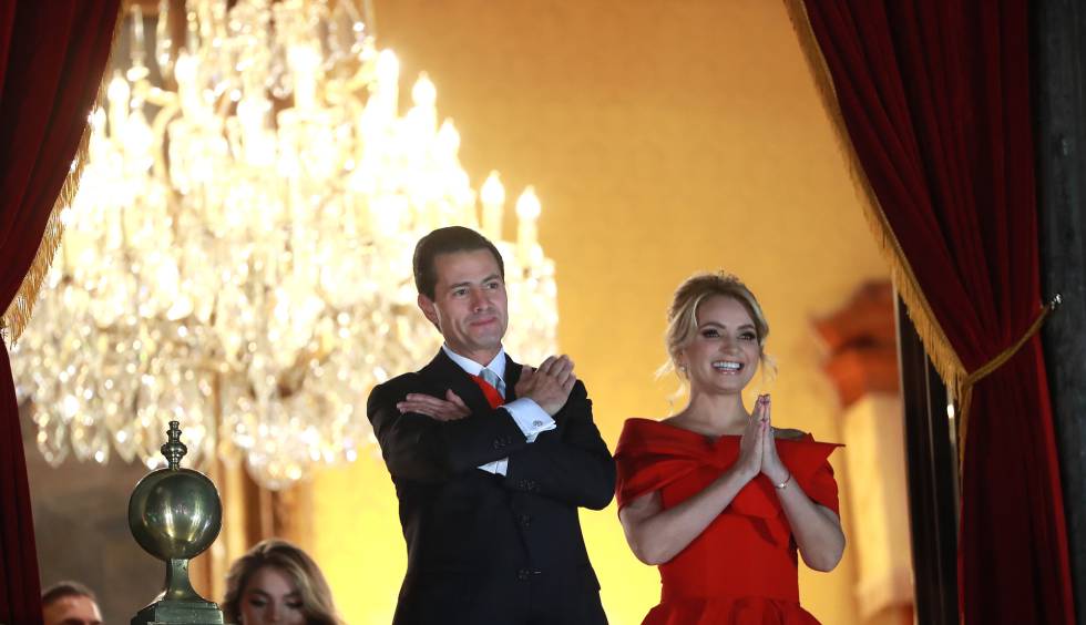 Enrique Peña Nieto el 15 de septiembre de 2018 durante la celebración del dÃa de la independencia de México.