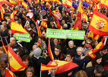 Milhares de pessoas ocupam as ruas de Madri para pedir eleições: as imagens do protesto