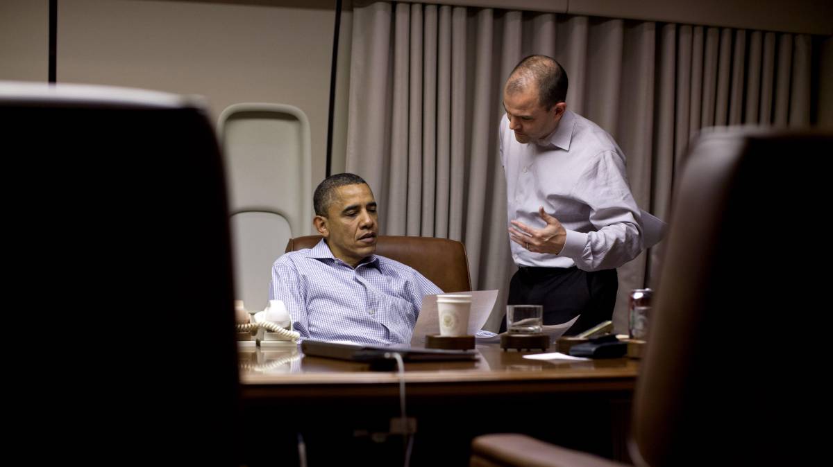 Obama, en el avión presidencial, en 2012.