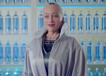 Crítica de la razón cibernética: intentamos hablar de filosofía con un robot