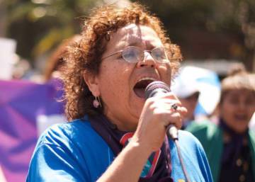 "Bukele puede garantizar derechos a las mujeres"