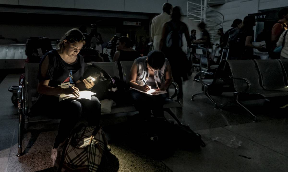 Una sala de espera del aeropuerto de Caracas.