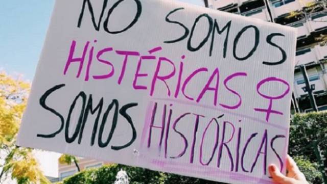 "Somos históricas": los carteles de la manifestación feminista del 8M