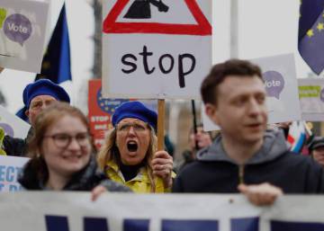 La UE se debate entre el Brexit duro y dar más tiempo a Londres