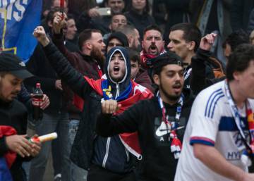 Cinco detenidos antes del Barça-Lyon