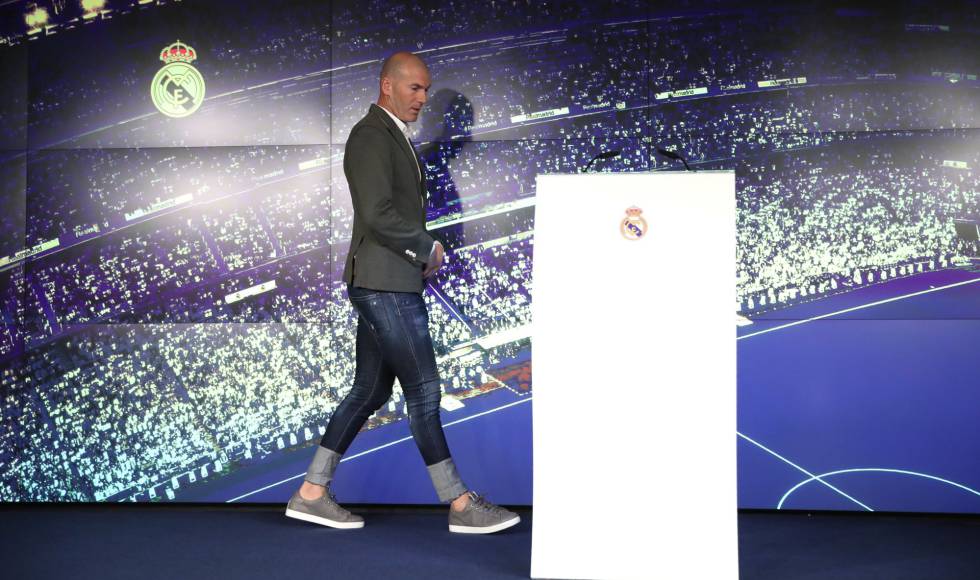 Presentación de Zidane como nuevo entrenador del Real Madrid, en el Santiago Bernabéu, el pasado lunes.