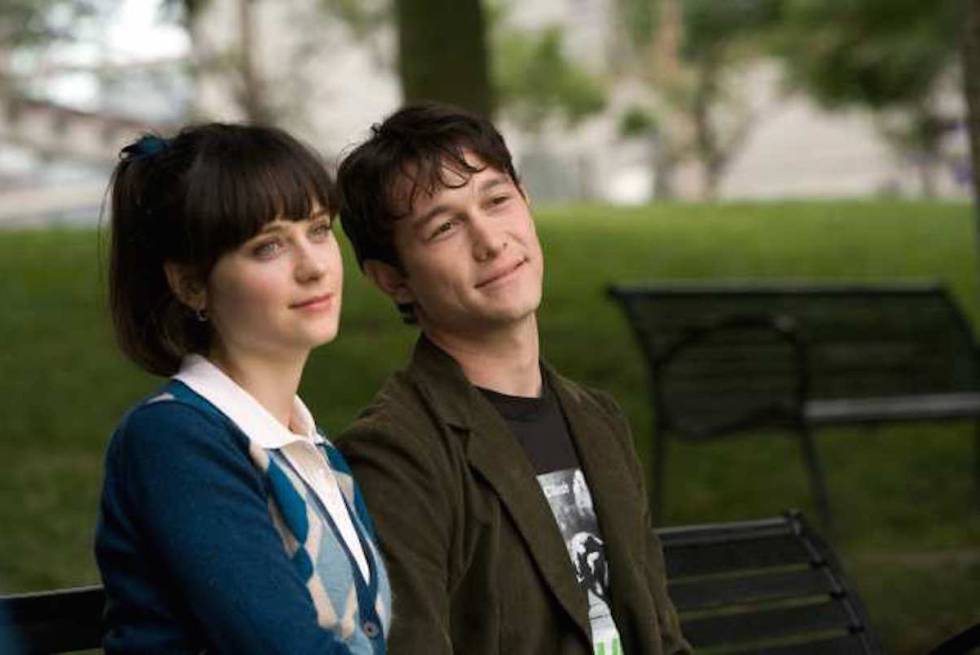 La necesidad actual por alcanzar la felicidad llevÃ³ a la ONU a instaurar el DÃ­a Internacional de la Felicidad, que se celebra el 20 de marzo desde 2012. En la imagen, Zooey Deschanel y Joseph Gordon-Levitt en la pelÃ­cula '(500) DÃ­as juntos'.