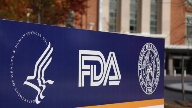 El edificio principal de la FDA en Maryland.