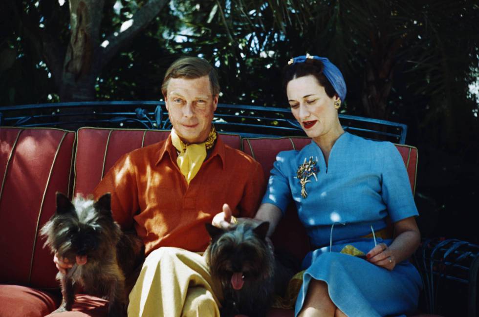 Los duques de Windsor, Eduardo VIII y Wallis Simpson, en una imagen de los años 40. rn 