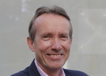 “When I say I left home at 18 the Spanish look at me as if to say, What was your problem?!”