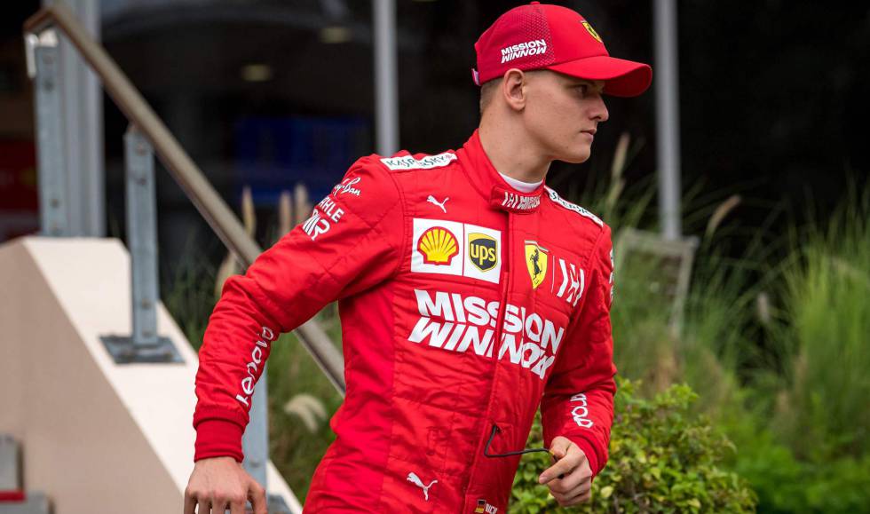 La Mujer Y El Hijo De Michael Schumacher Vuelven A La Formula 1 Gente Y Famosos El Pais