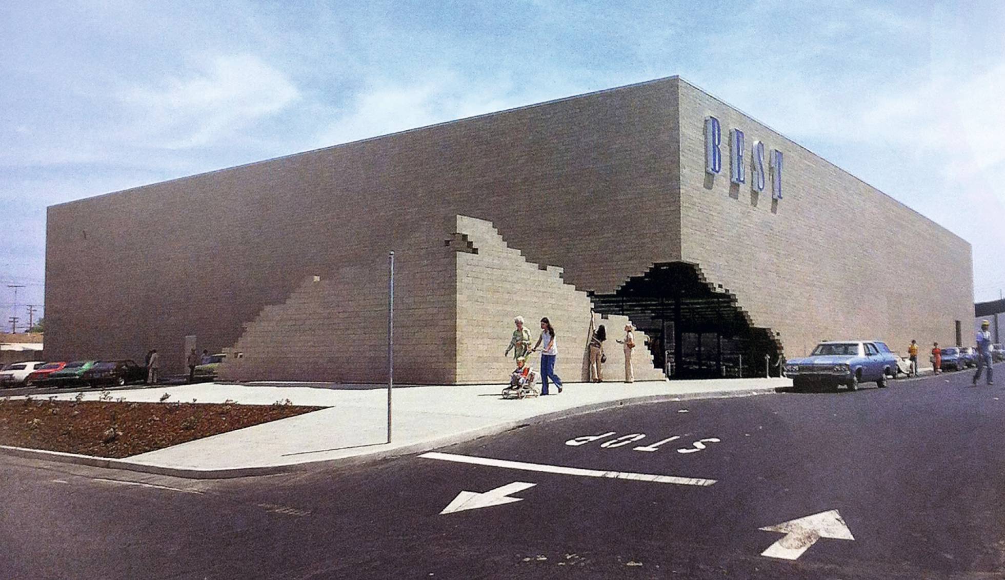 Por qué España es el único país donde se siguen construyendo centros