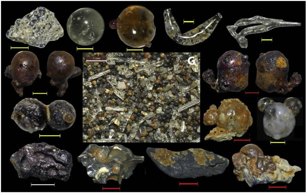 Algunos de los materiales vítreos hallados en las playas cercanas a Hiroshima.