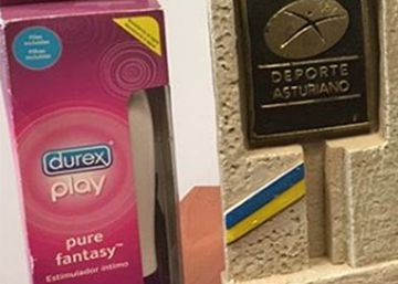 Female squash players shocked at tournament prize: leg wax and a vibrator