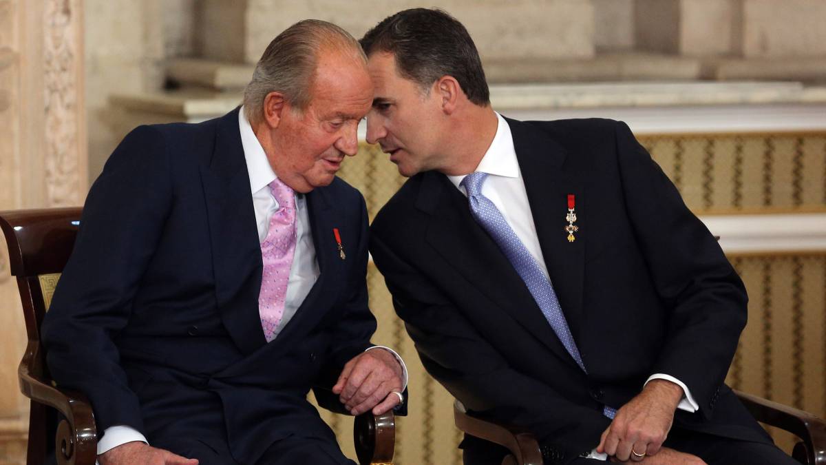 Juan Carlos I y Felipe VI, el día de su abdicación.