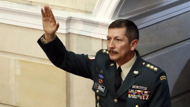 El general Martínez Espinel, en el Senado.