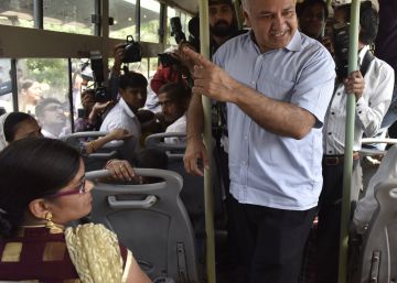 Delhi promete transporte público gratis para las mujeres