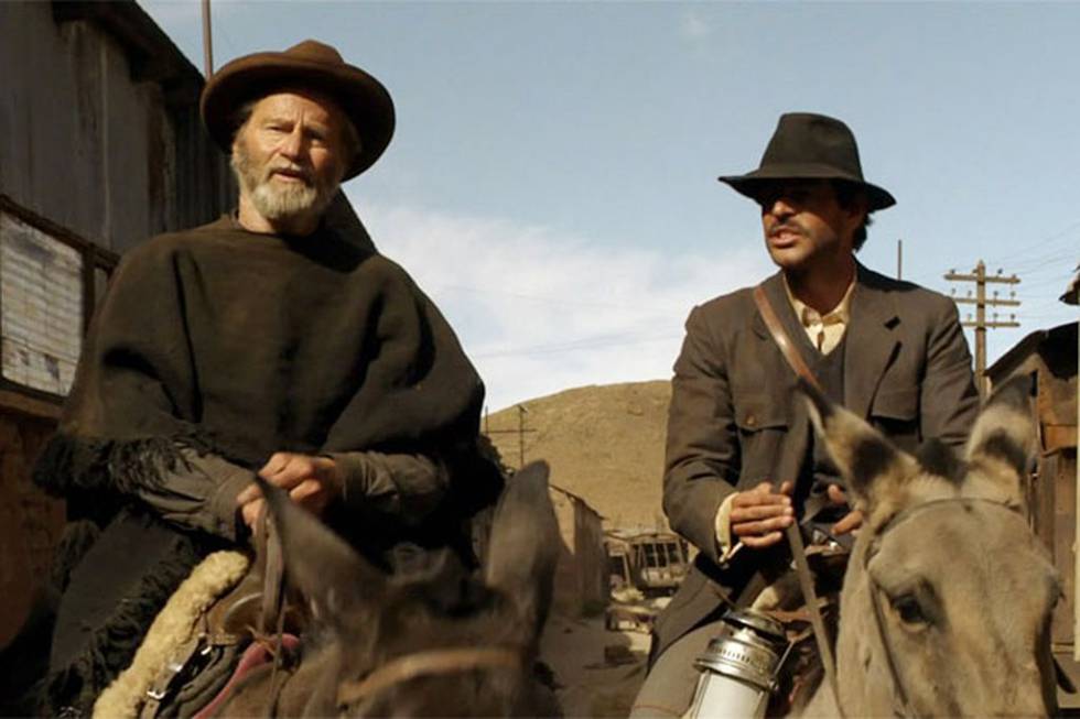 Sam Sephard y Eduardo Noriega en la película 'Blackthorn' (2011).