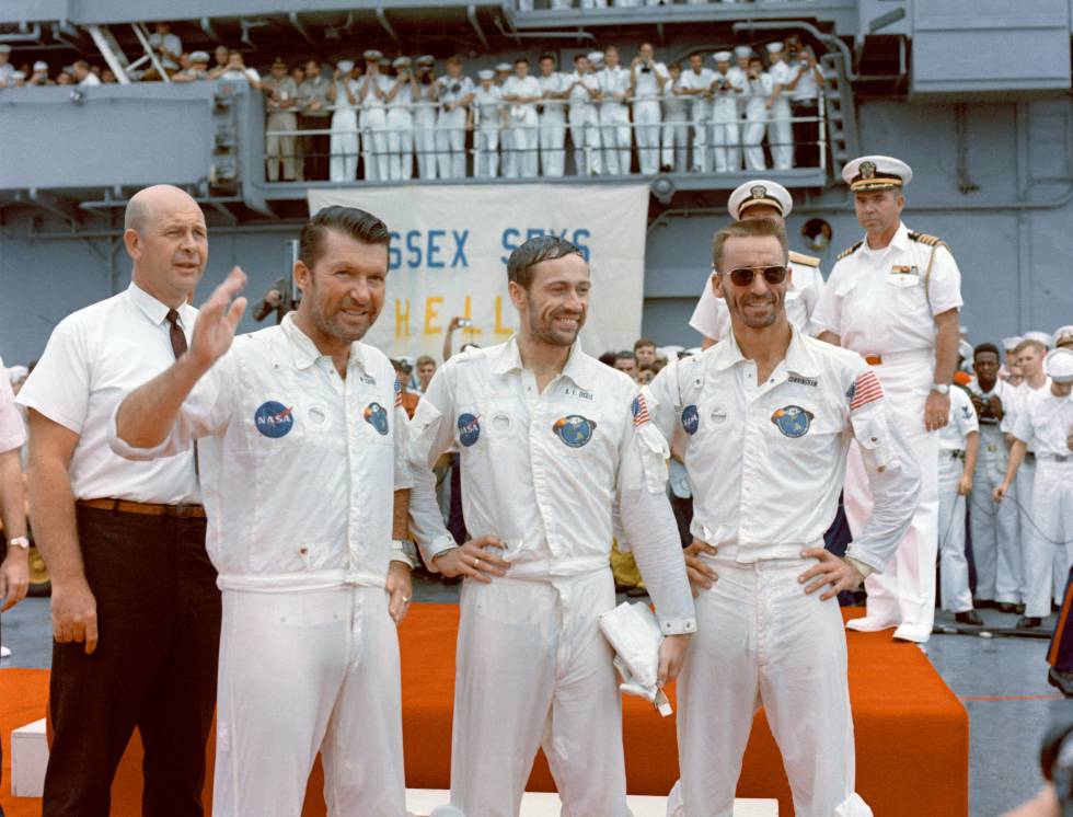 Wally Schirra, Donn Eisele y Walter Cunningham, tras regresar de la misión Apolo 7, el 22 de octubre de 1968.