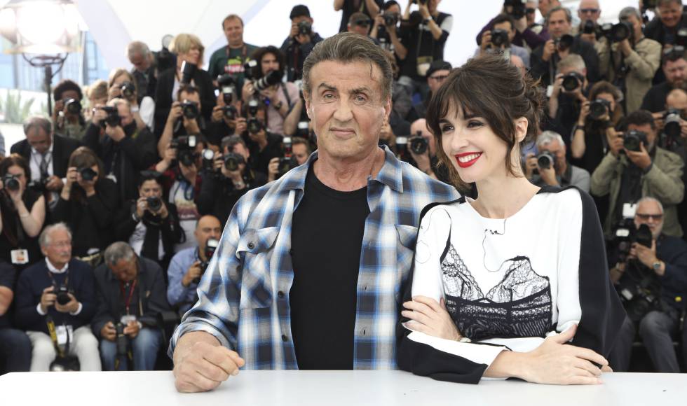 Paz Vega junto a Sylvester Stallone en el último festival de Cannes.