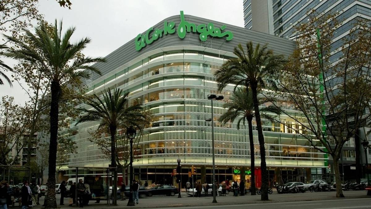 El Corte Inglés de la plaza Francesc Maciá.