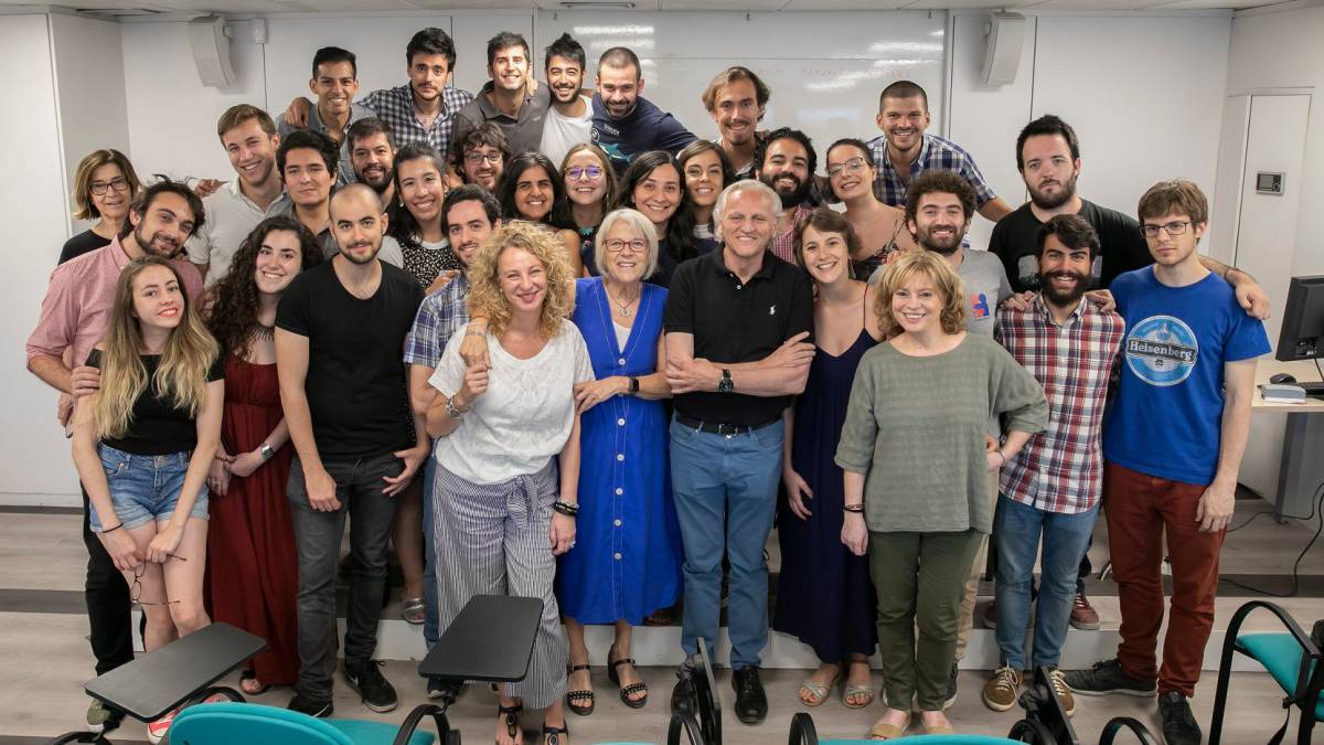 La promoción 33 de la Escuela de Periodismo UAM - El País.