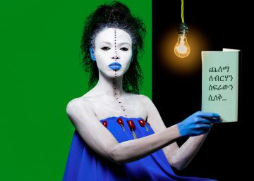 54 artistas de 54 países llenos de luz