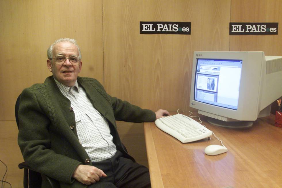 Luis Ruiz de Gopegui, durante una entrevista digital con los lectores de 'El País' en 2001.