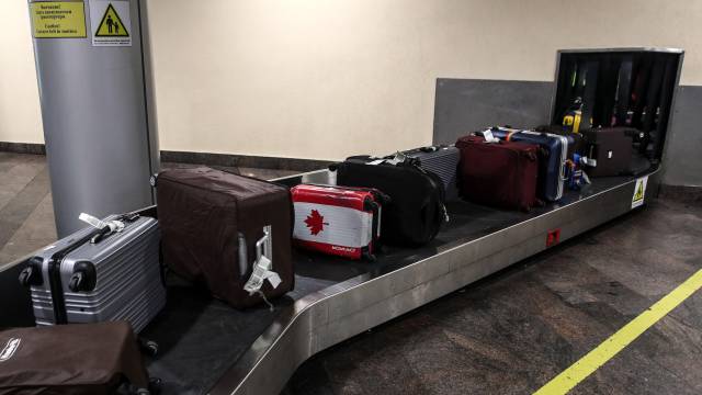 Una banda de equipaje.