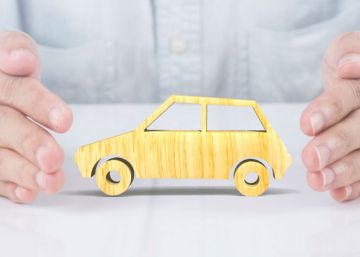 ¿El coche pierde la garantía si no lo llevo al taller oficial?