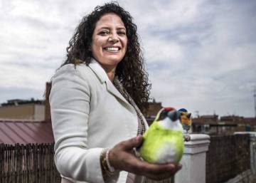 “Hay aves marinas que alimentan a sus polluelos con puro plástico”