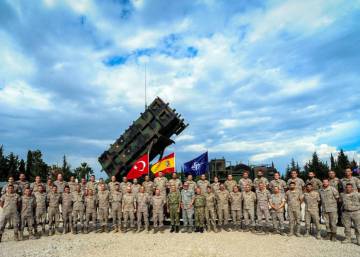 España retirará su batería de misiles si se agrava el conflicto