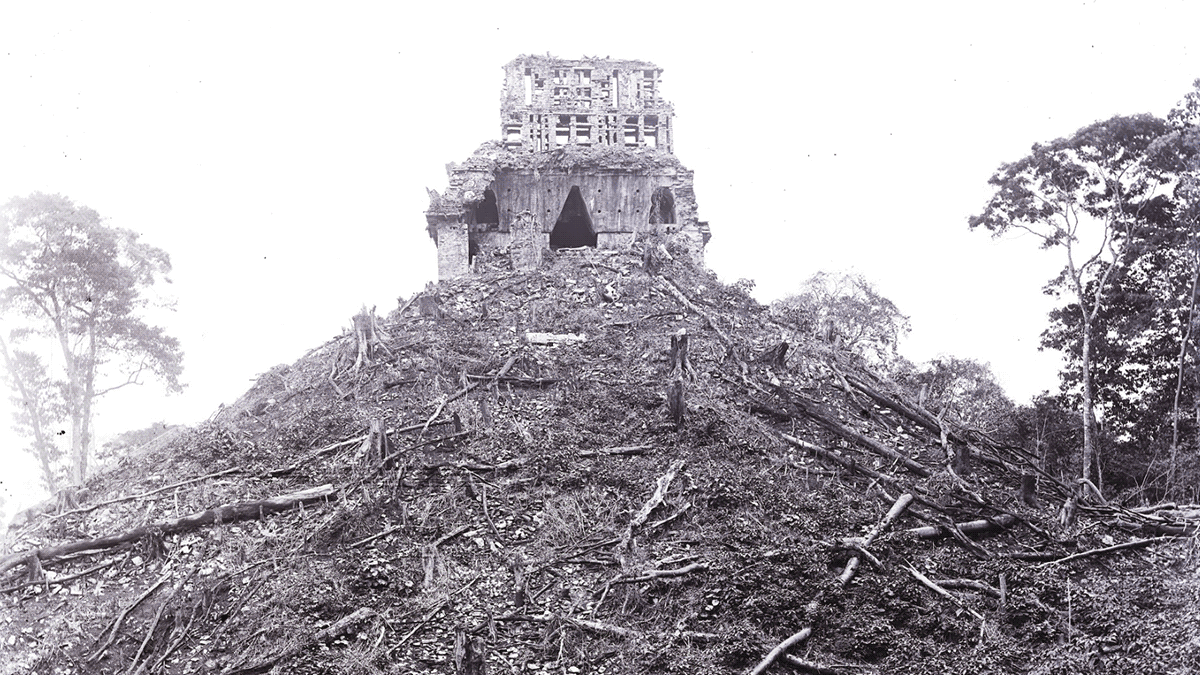 Imagen de Chichén-Itza en 1891, tomada por Maudslay.