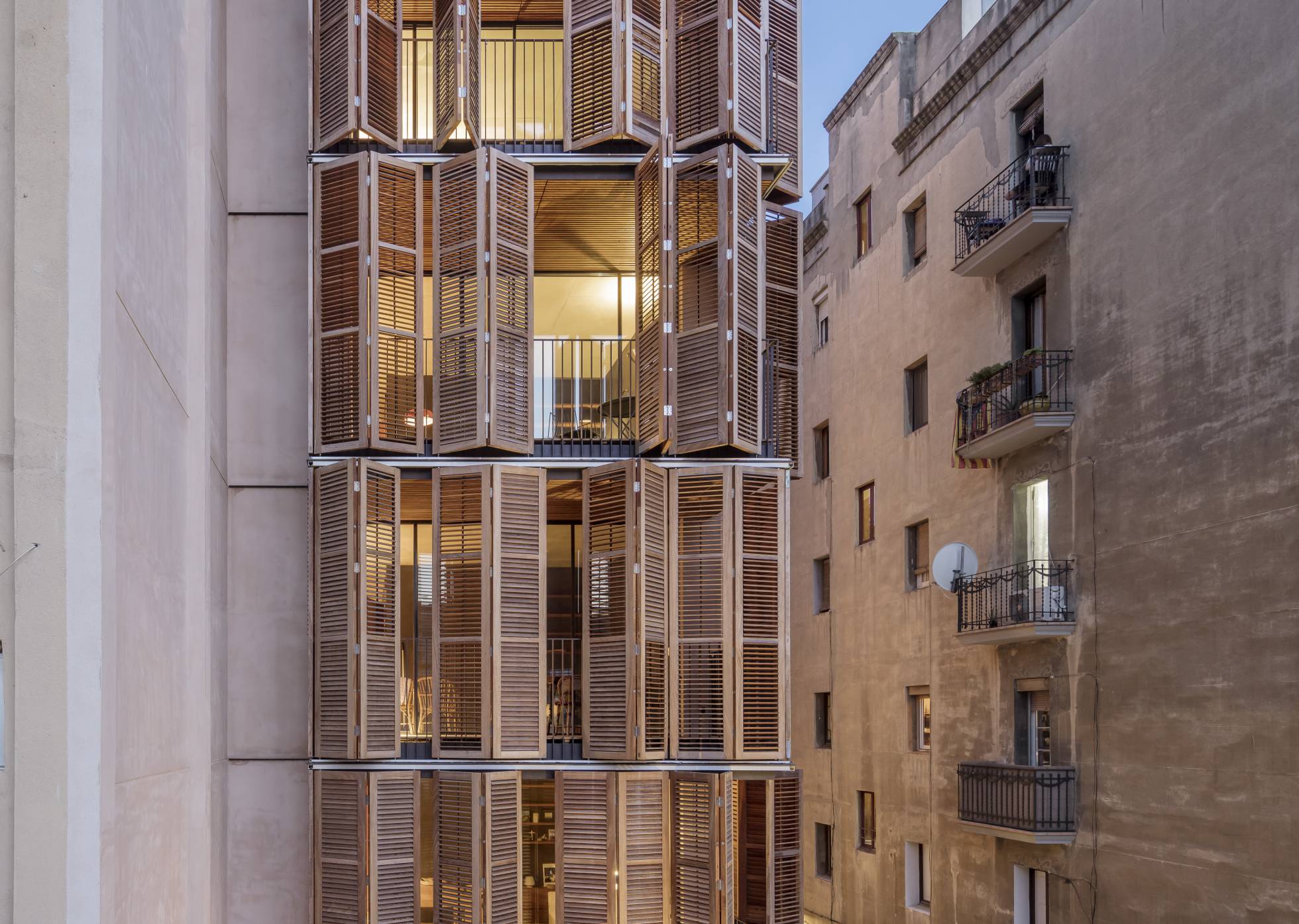 Jubilarse en un edificio hecho a medida con amigos: del dicho al hecho