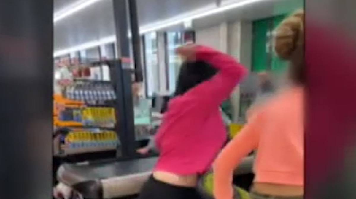 Prisión para una mujer por robar en Mercadona y agredir a varios empleados