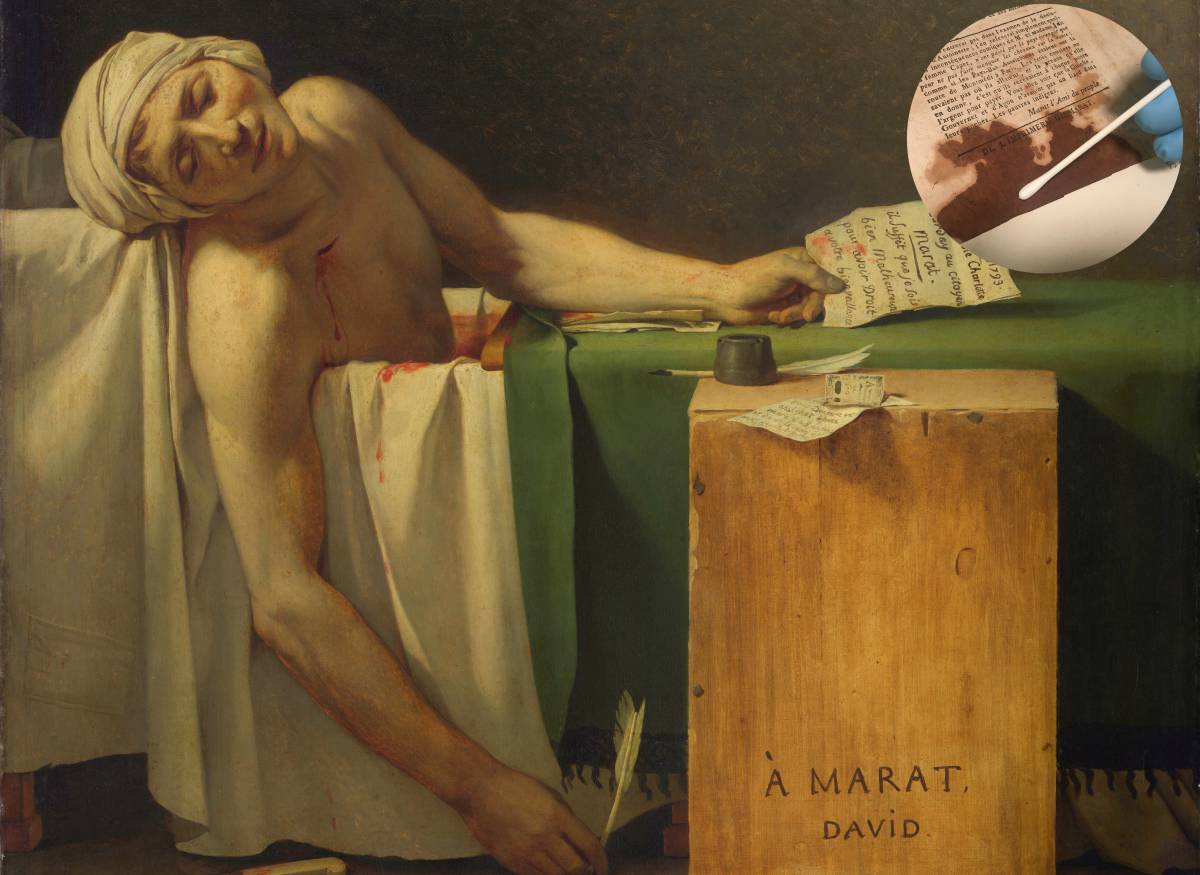 'La muerte de Marat', de Jacques-Louis David. A la derecha, una científica toma muestras con la sangre.