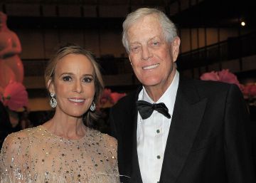 Julia Flesher Koch, la asistente de moda que es hoy la mujer más rica del mundo