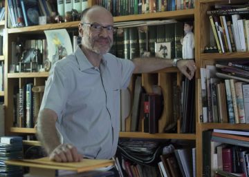 El químico y autor Xavier Duran ha recibido el Premio Nacional de Edición Universitaria 2019 a la mejor obra de divulgación científica.