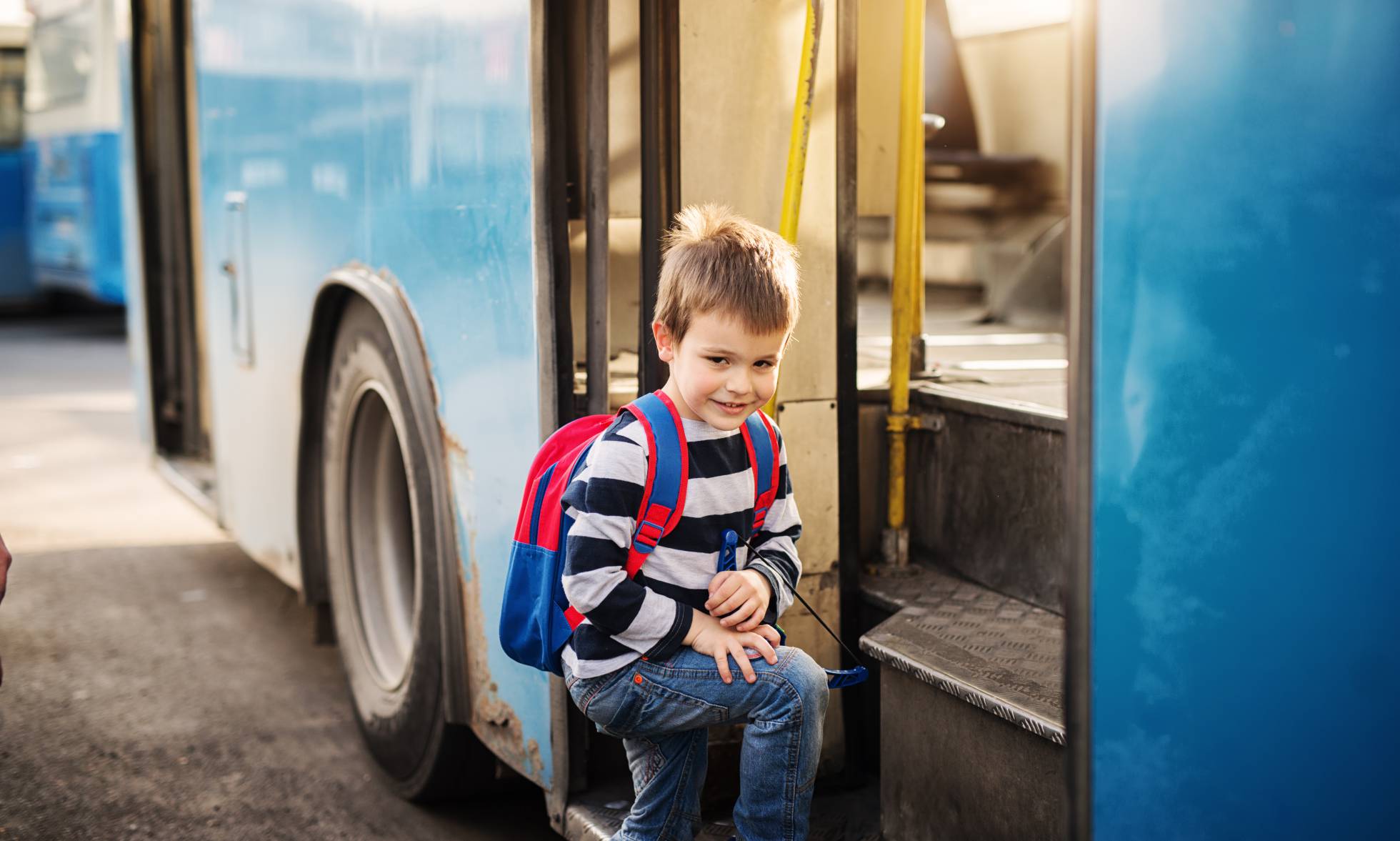 De Que Edad Los Niños Pagan Pasaje En Bus