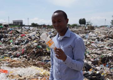 El activista que consiguió que Kenia dejara de usar bolsas de plástico