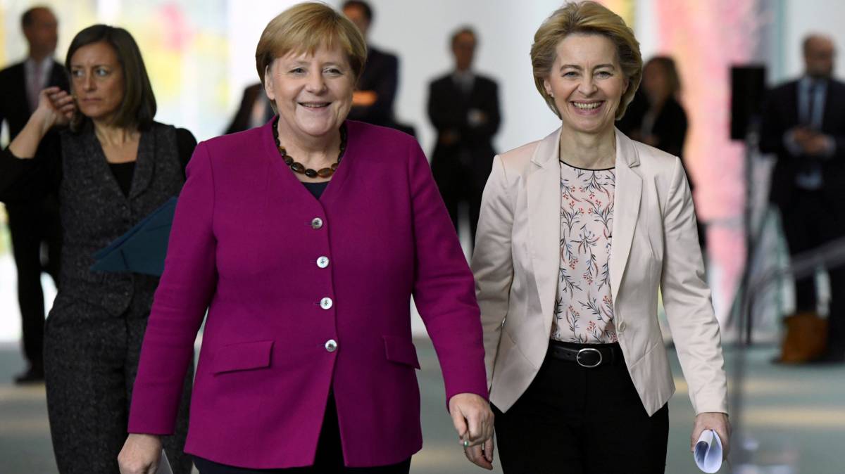 Angela Merkel y Ursula von der Leyen.