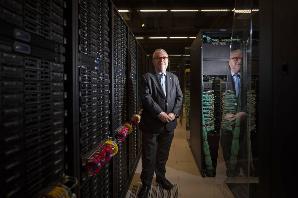 Mateo Valero, director del Centro de Supercomputación de Barcelona, después de la entrevista