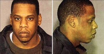 Foto policial de Jay-Z tomada en la noche de 1999 en que fue detenido por apuñalar a un ejecutivo discográfico en un club neoyorquino.