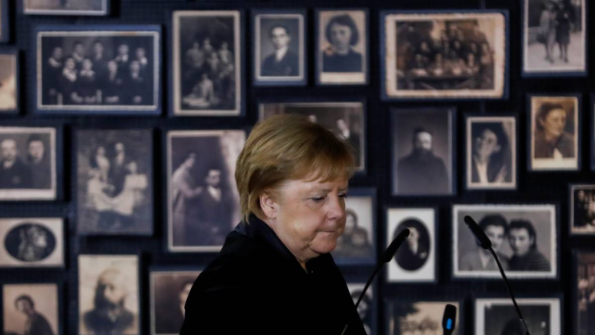 Merkel, durante su visita a Auschwitz.