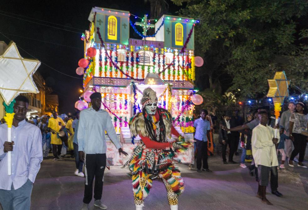 El renacimiento del primer templo cristiano en África Occidental