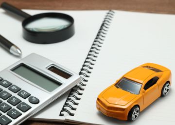 10 trucos para que el seguro del coche salga más barato